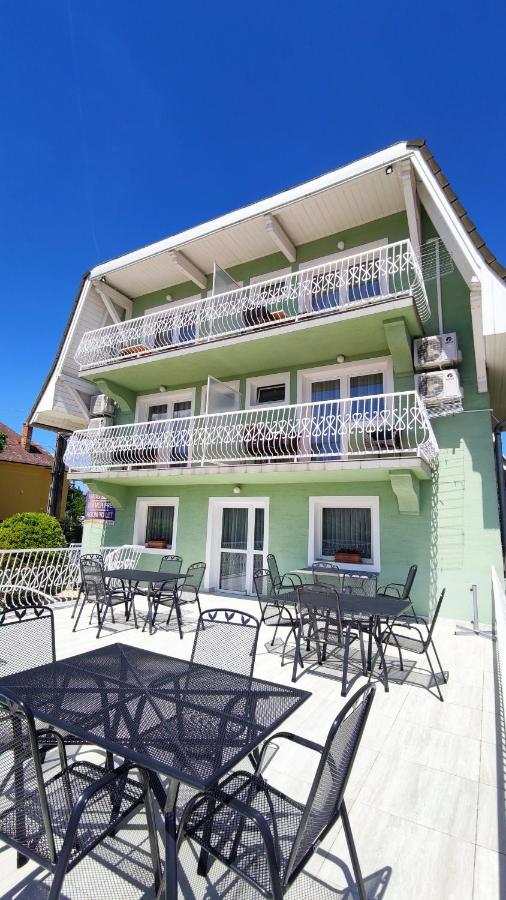 Zöld Vendégház - B&B Balatonfüred