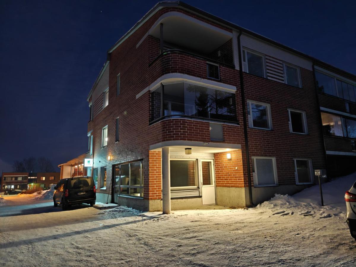 Puolivälin Krouvi - Halfway To Lapland - Chambres d’hôtes