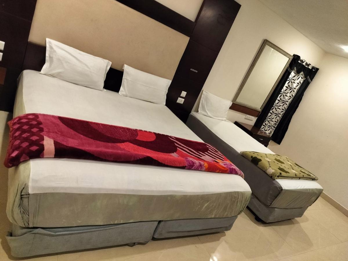 Twin Room with Balcony