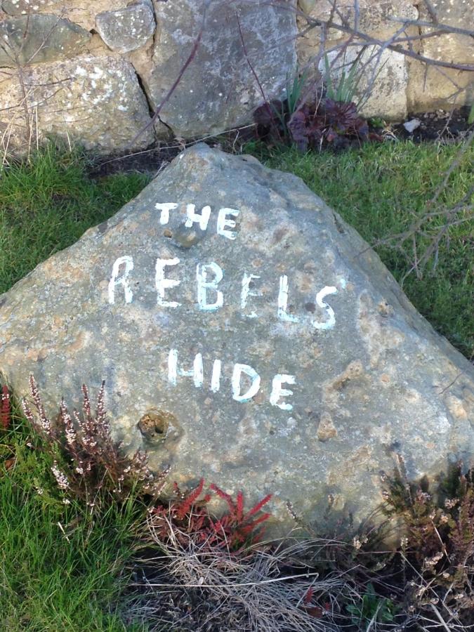 Rebels Hide -Self check in rooms - B&B
