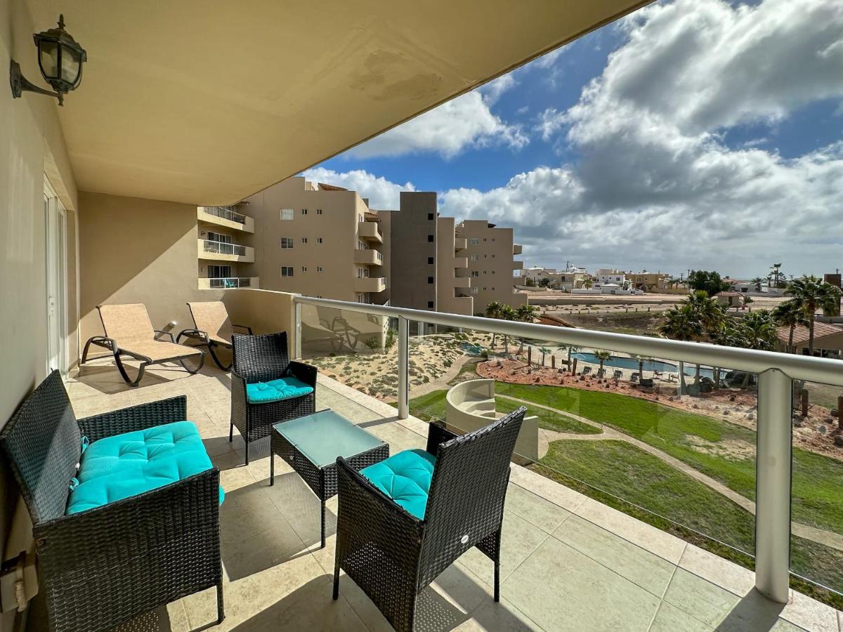 Secure Family-Friendly Condo with Stunning Views #N302 - B&B