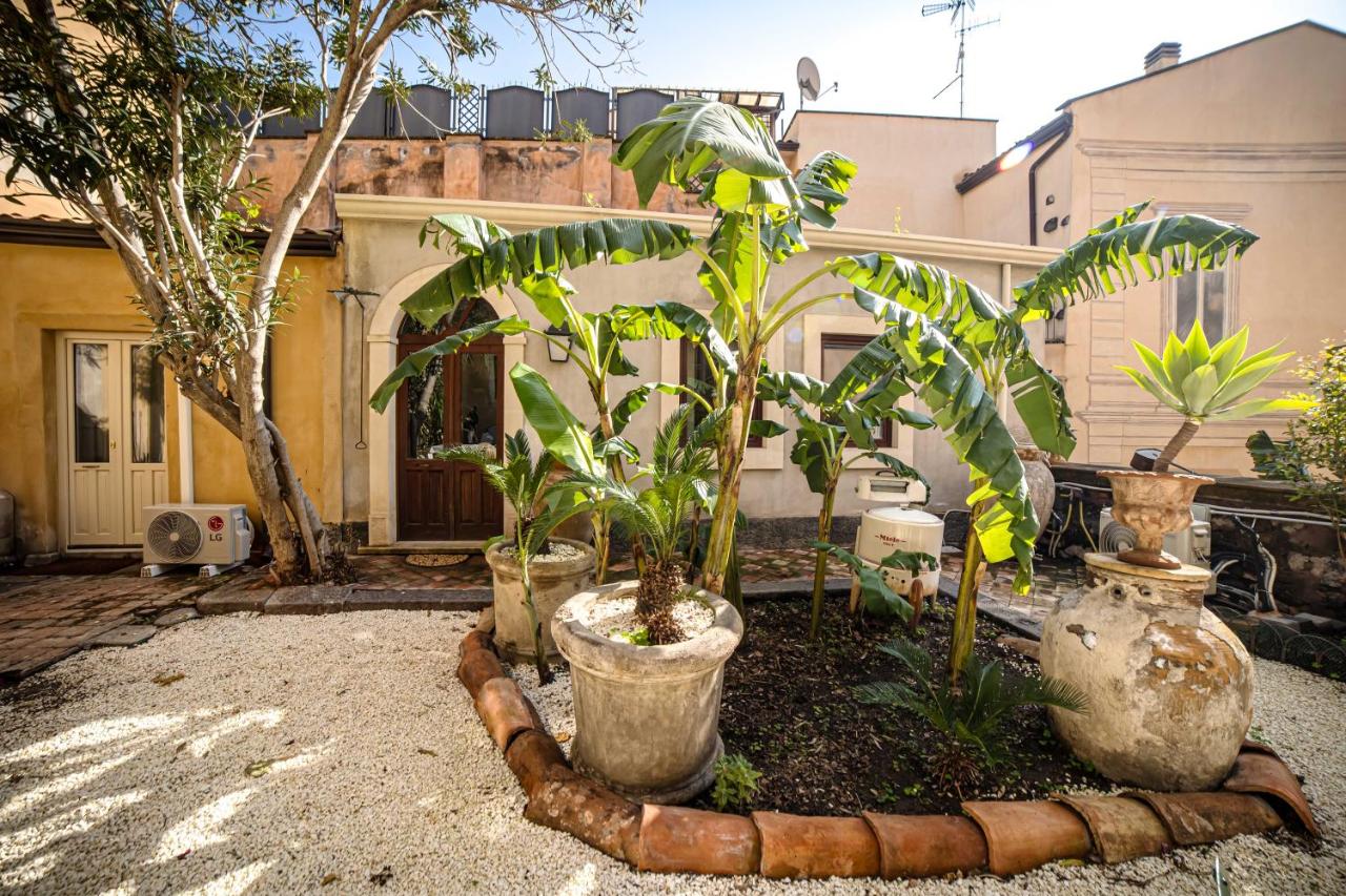 Crociferi Palace - B&B