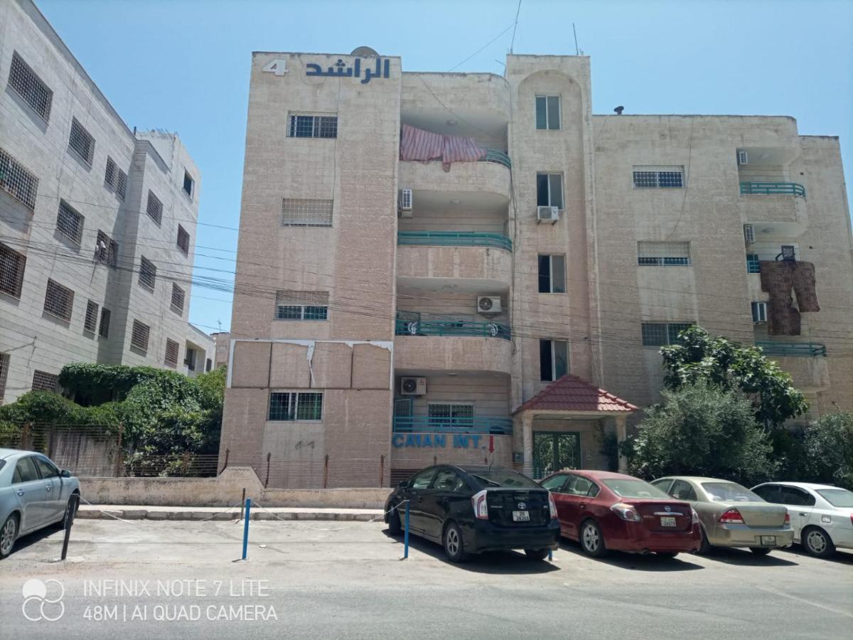 Decapolis - B&B