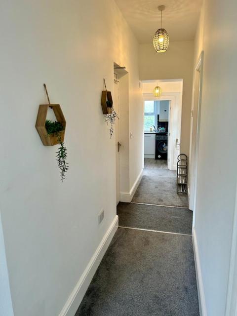 Scenic 2Bed Retreat - Gateway to Snowdonia - B&B Llanrwst