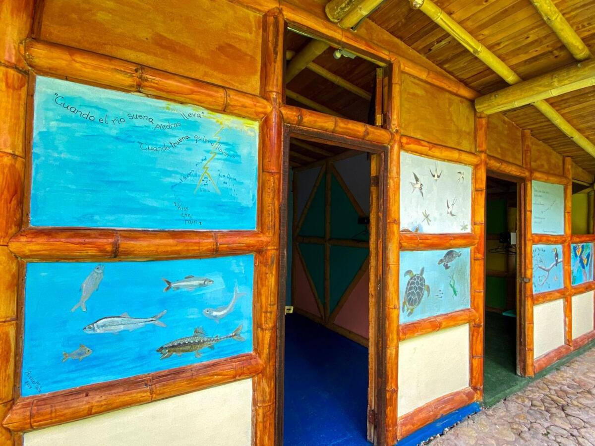 Habitación grupal en San Carlos con Desayuno incluído y acceso al rio - B&B San Carlos