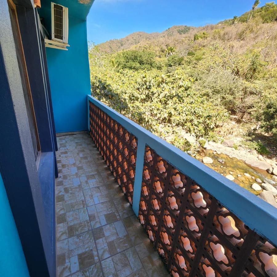 Appartamento con 1 Camera da Letto, Balcone e Vista Montagna