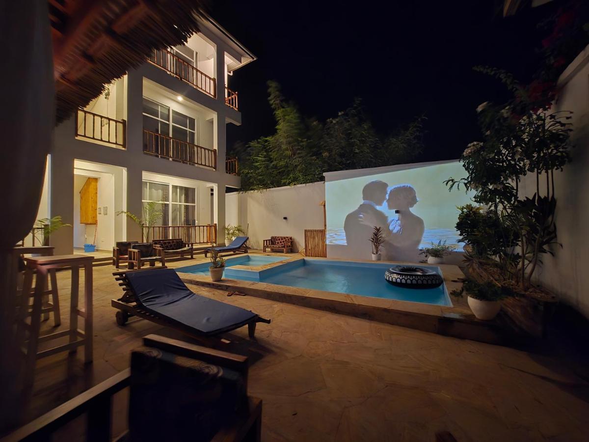 King Room with Pool View