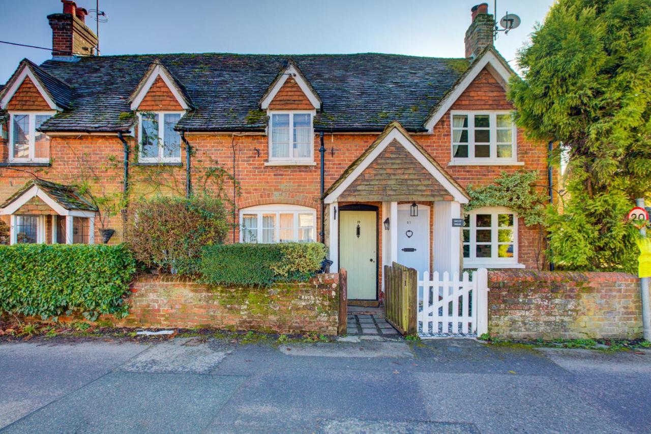 Sweet Briar - Bed and Breakfast Crondall