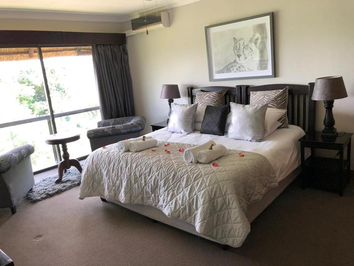 Double Room with Lake View