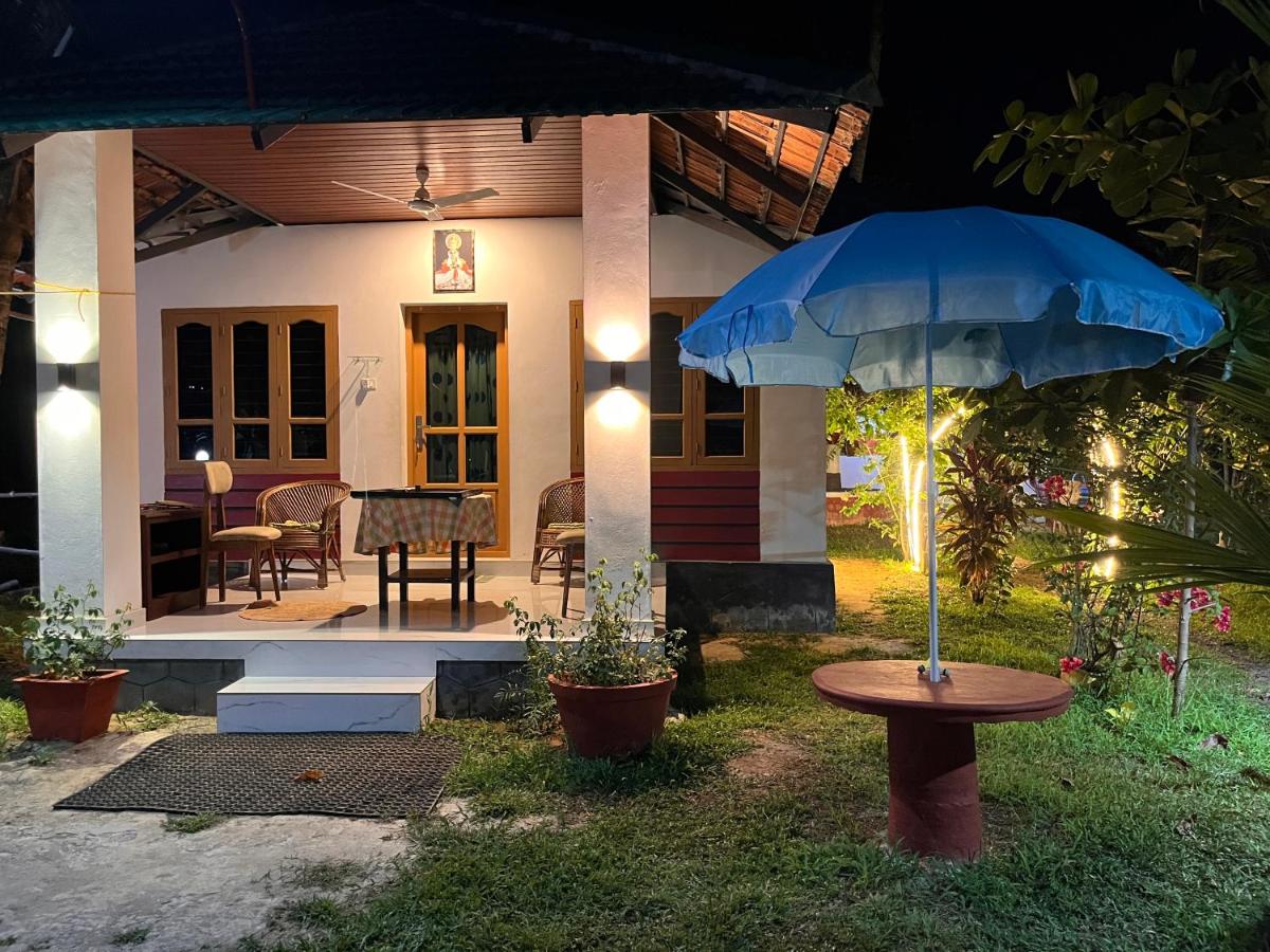 Lake Homes - B&B Varkala