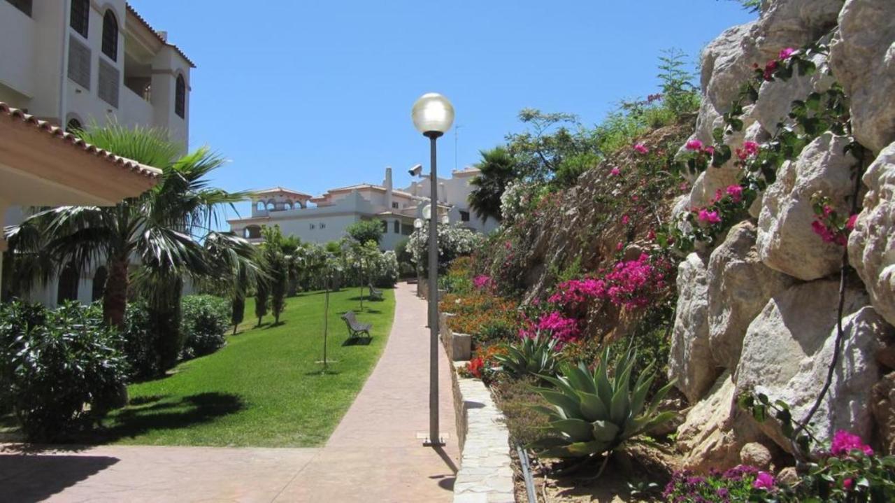 La Cala de Mijas, groundfloor 2 bed apartment steps away from the beach - Ferienwohnung Mijas Costa