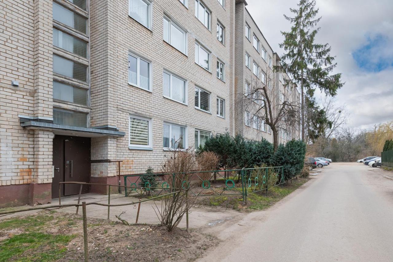 Studio Apartment Flora by PoloApartments - Ferienwohnung Kaunas