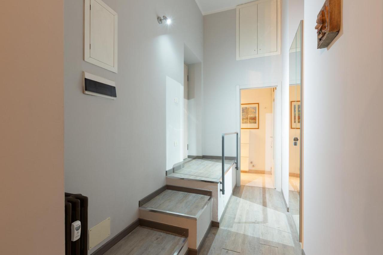 Isola - Ugo Bassi - Ampio Bilocale Moderno - Chambres d’hôtes Milan