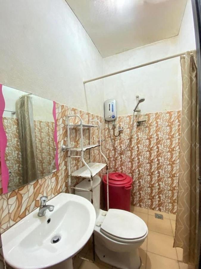Sandingan Homestay - B&B Loon