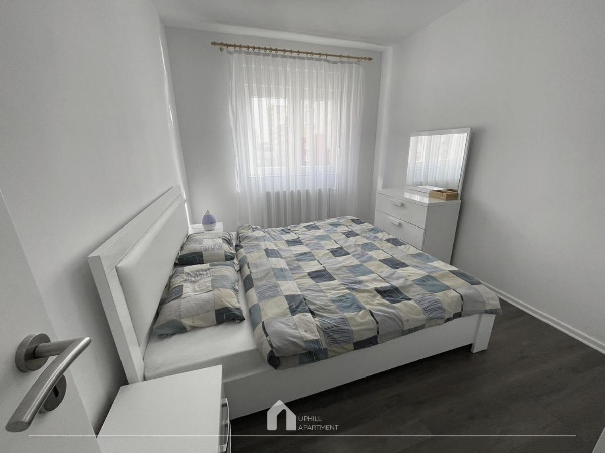 Appartamento con 1 Camera da Letto - Non Fumatori