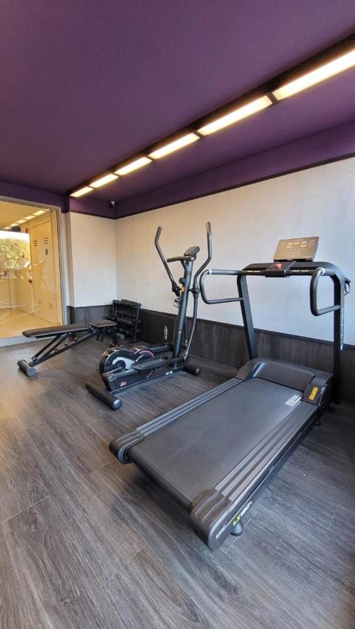 Studio prox metro Alto da Boa Vista 213 - B&B São Paulo