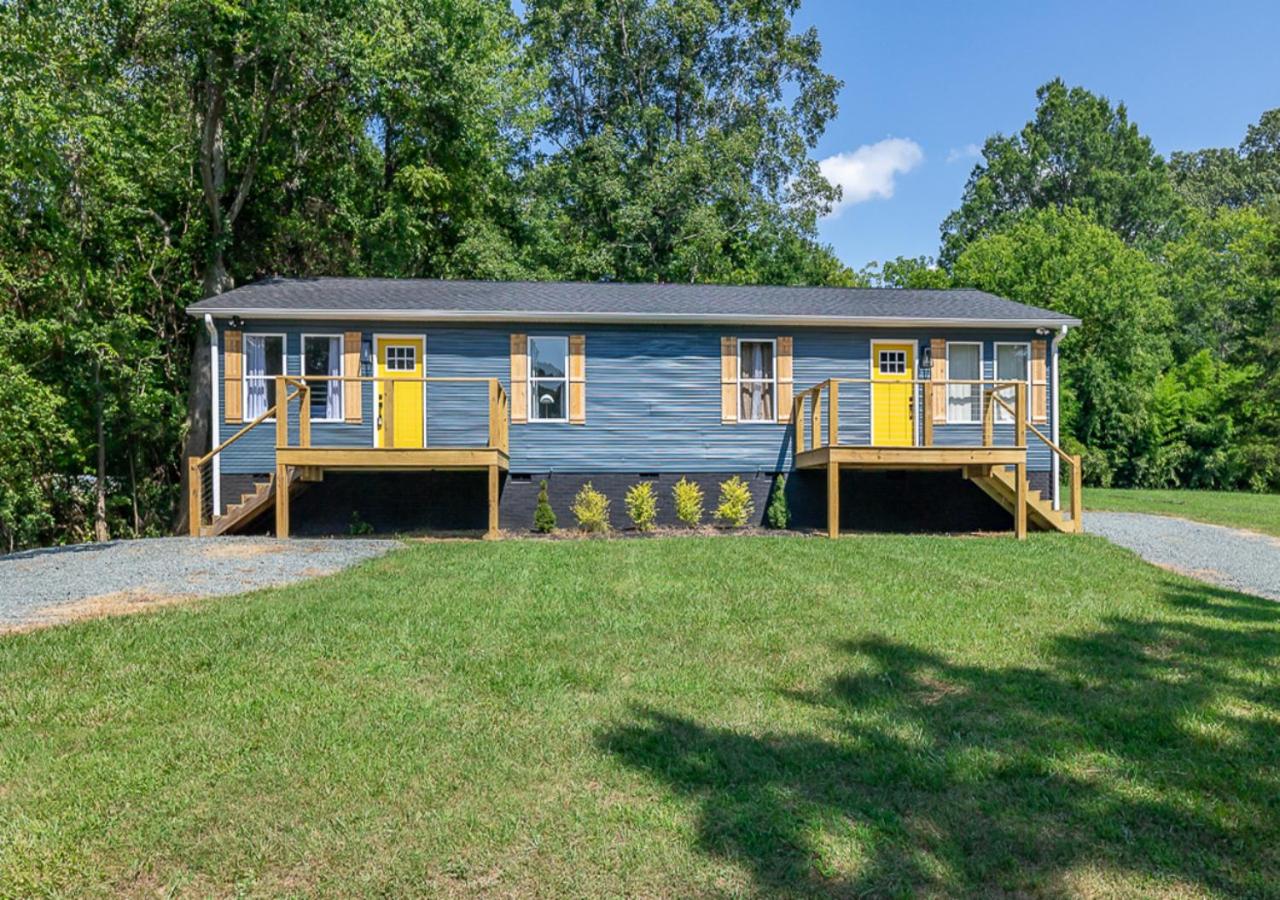 15% off! Front porch w/ Wi-Fi & Private Parking - B&B