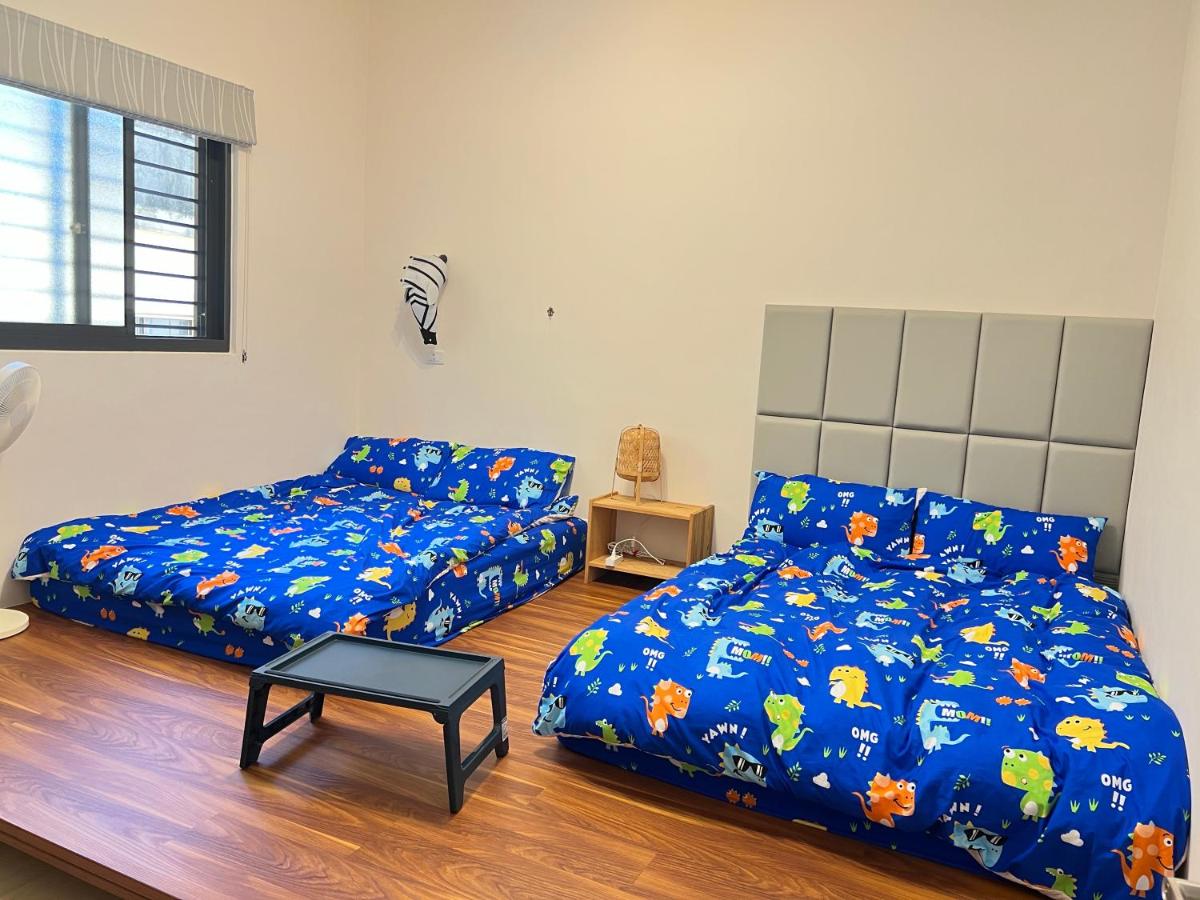 Quadruple Room with Shared Bathroom