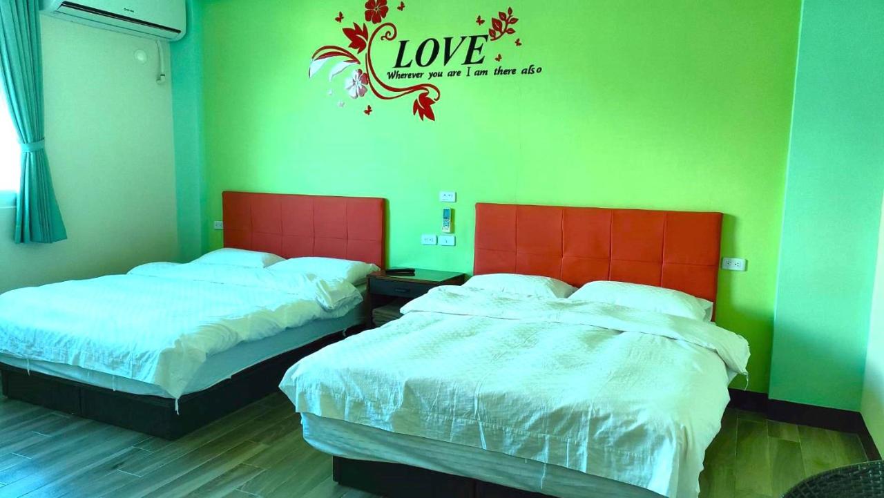 Quadruple Room with Private Bathroom