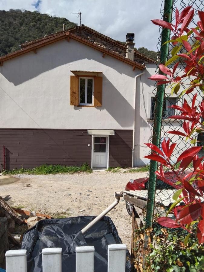 Gite bord riviere volane - B&B
