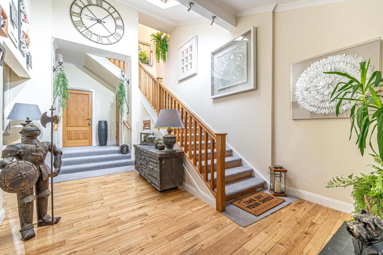 Caledonia House- Luxurious Sea View House Near Edinburgh - B&B