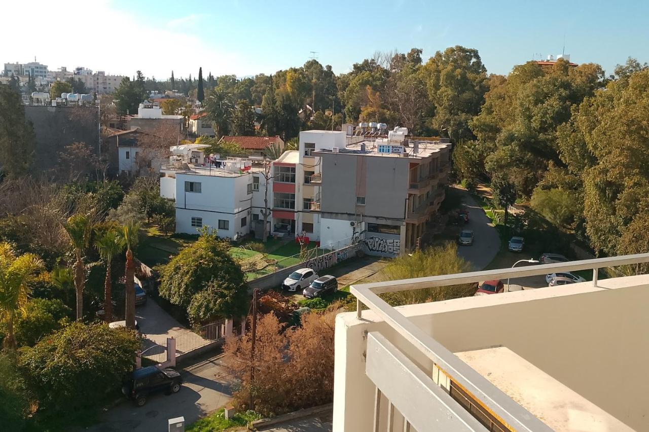 Two-Bedroom Apartment with Lake View