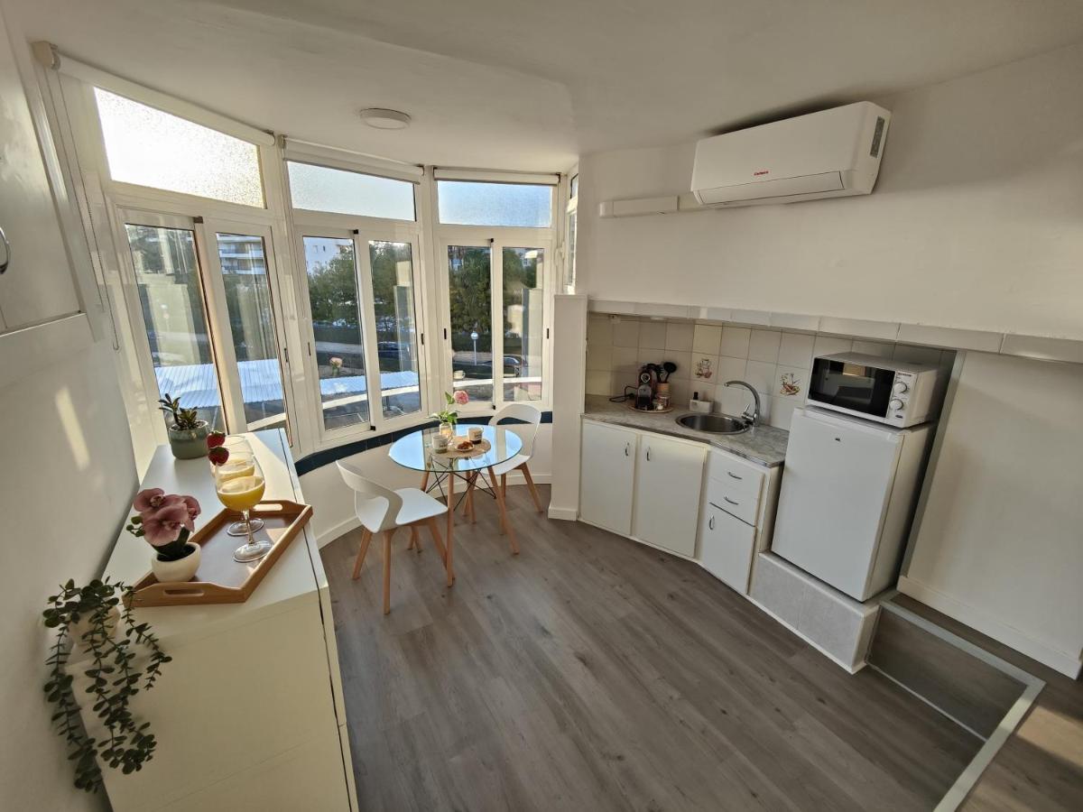 Apartamento Sunset La Pineda - Chambres d’hôtes La Pineda