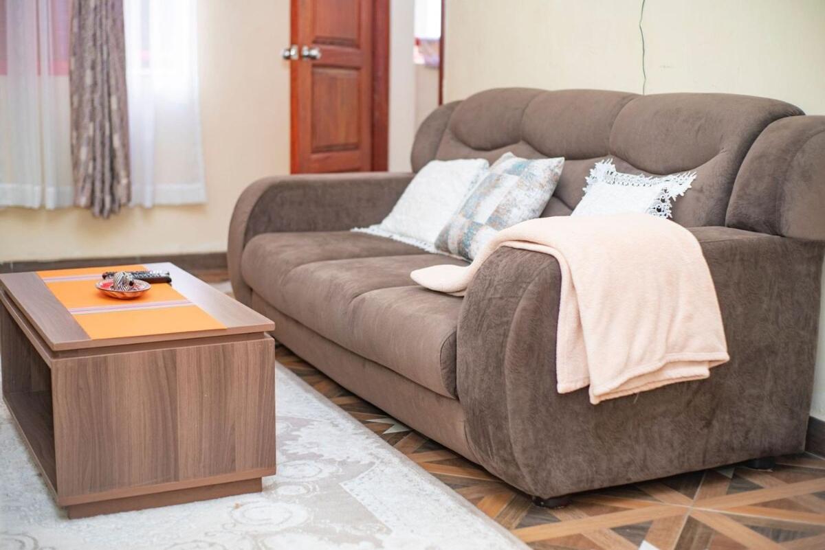Serene STUDIO apartment in Machakos - B&B Machakos