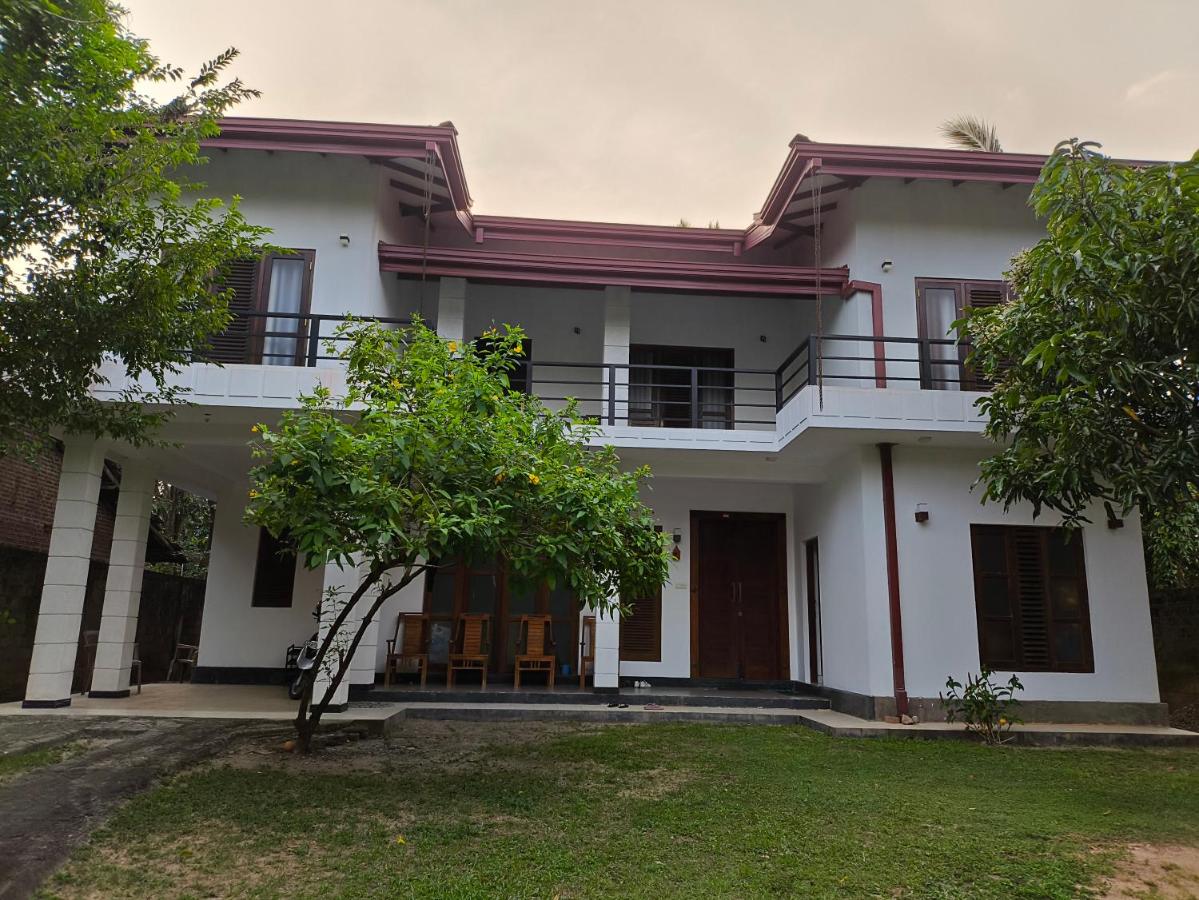 Air Ray Homestay - B&B Negombo