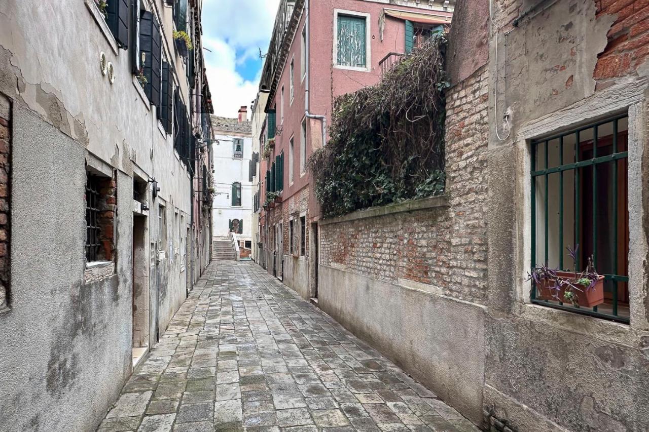 Historical Flat in Cannaregio, Venezia - B&B