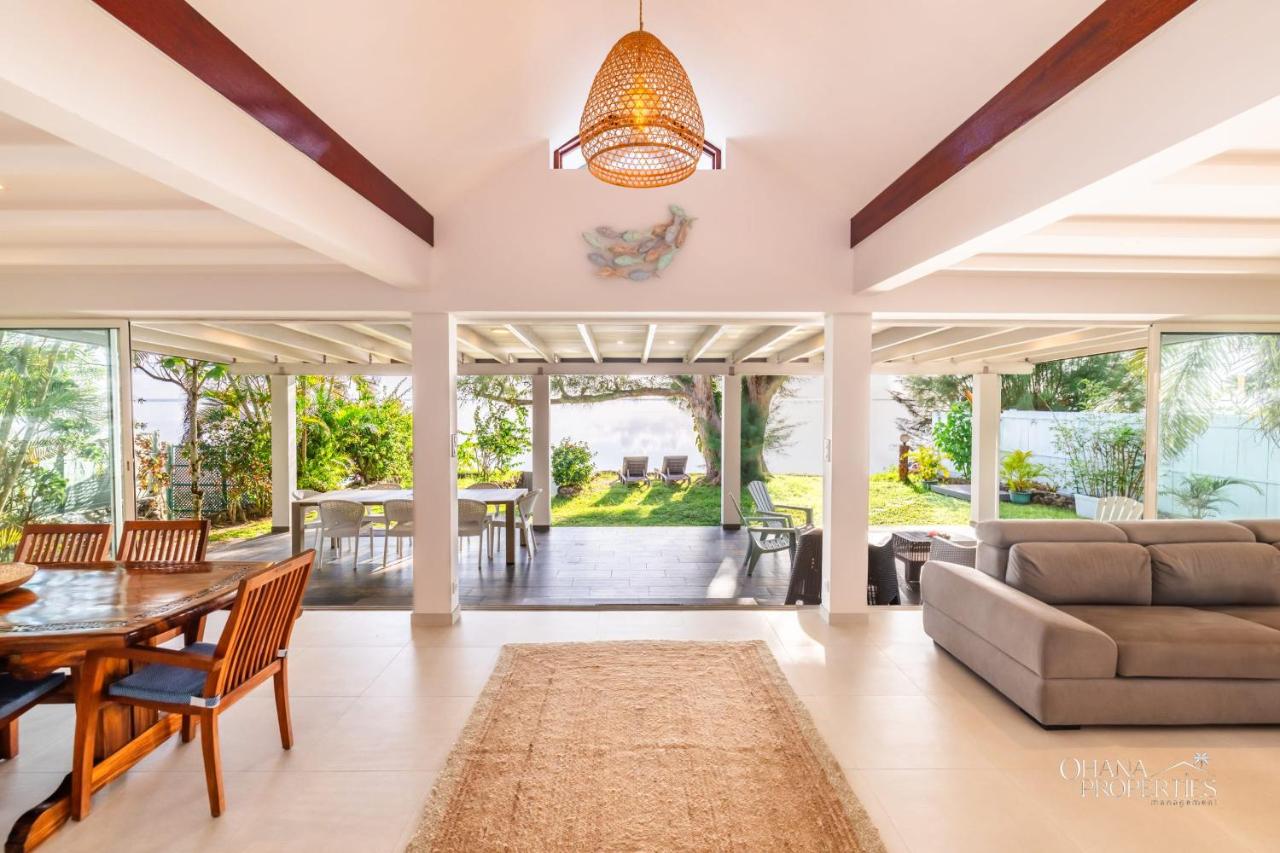 Villa Vanaki - Beautiful Beachfront Villa 4BR w AC - B&B Maraa
