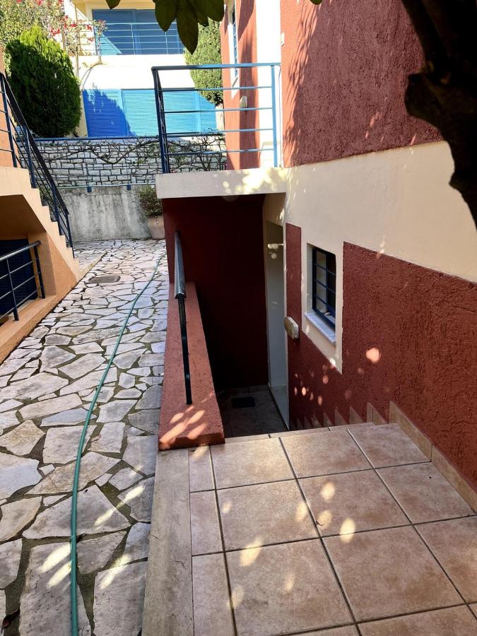 VERDE BLUE 313 Barbati - B&B Barbáti