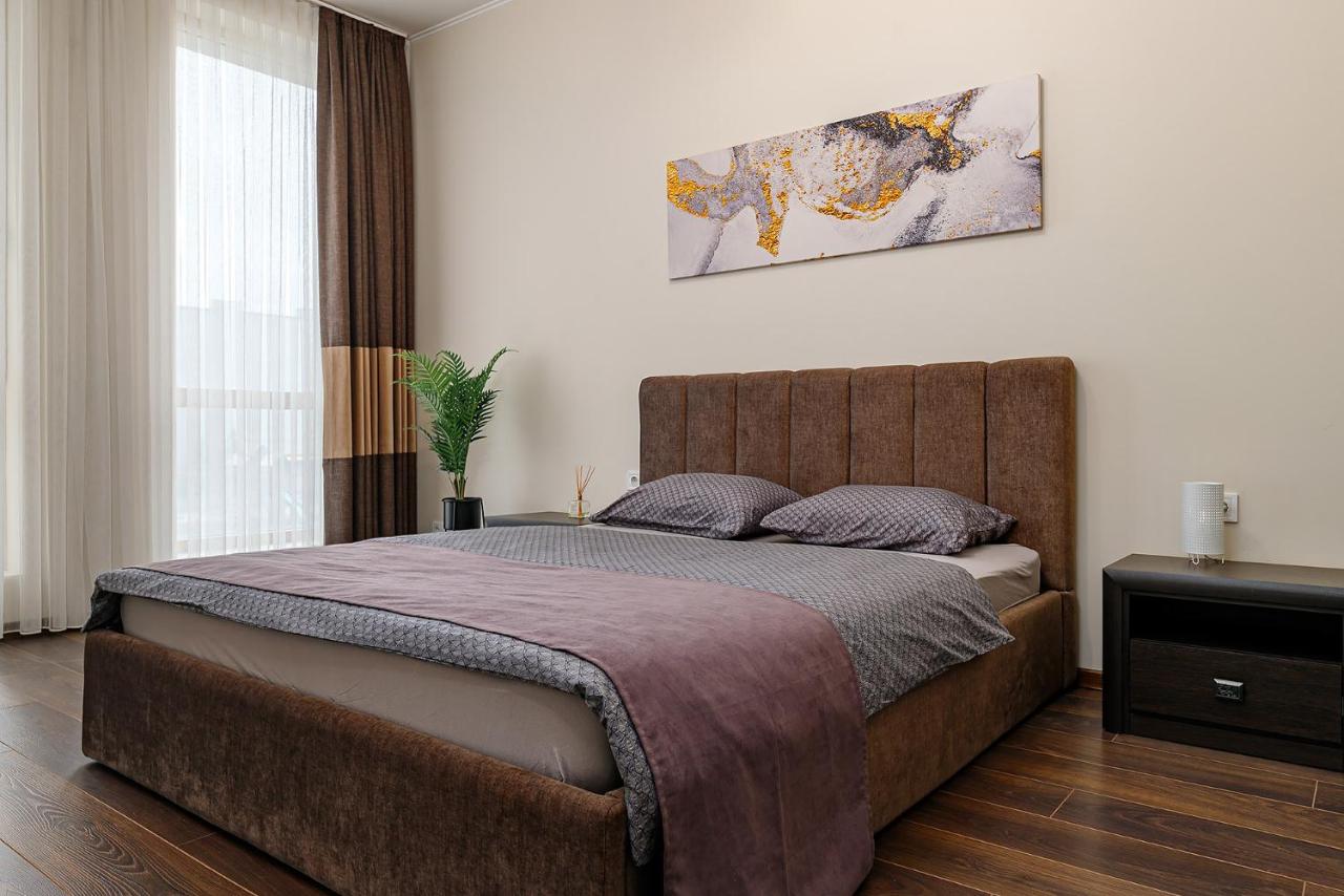 Lights Apartments with two bedrooms in the center of city - Ferienwohnung Lwiw
