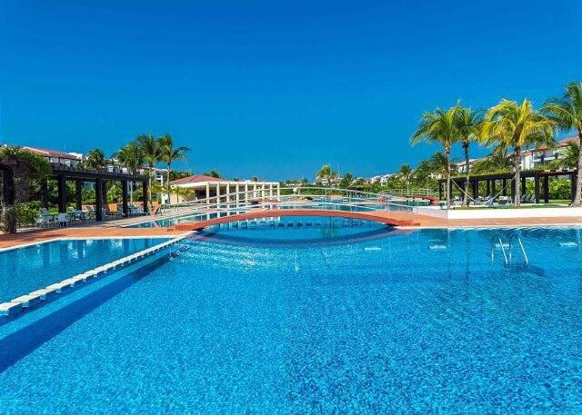 Luxury Ocean view condo in Mareazul Beach front - Almajuma House - B&B Playa del Carmen