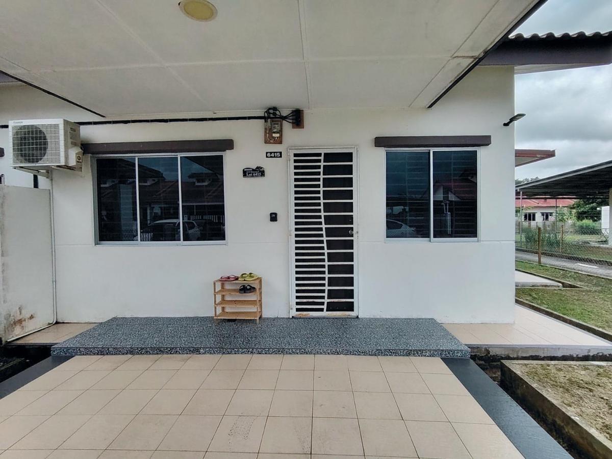 A&W Homestay, Vista Perdana, Miri - Chambres d'hôtes Miri