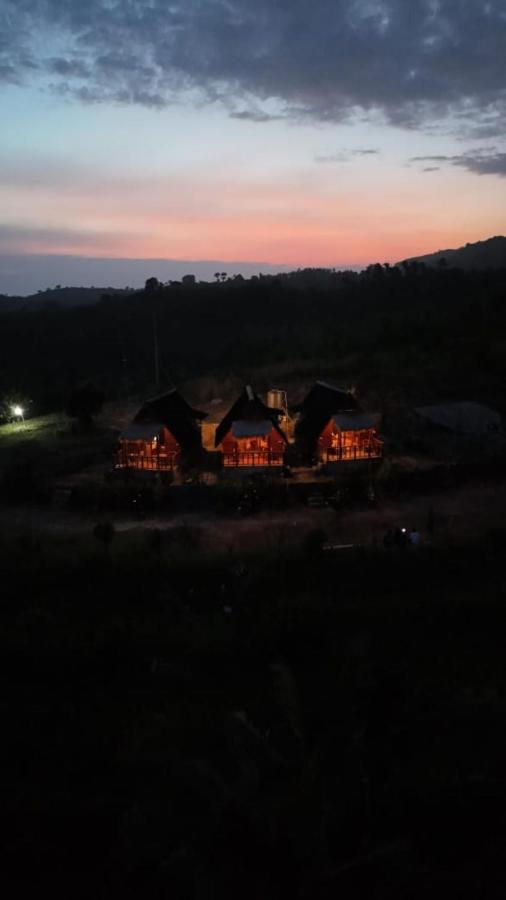 Baud Hill Ecco Villas Nusa Penida by BIJAK - B&B