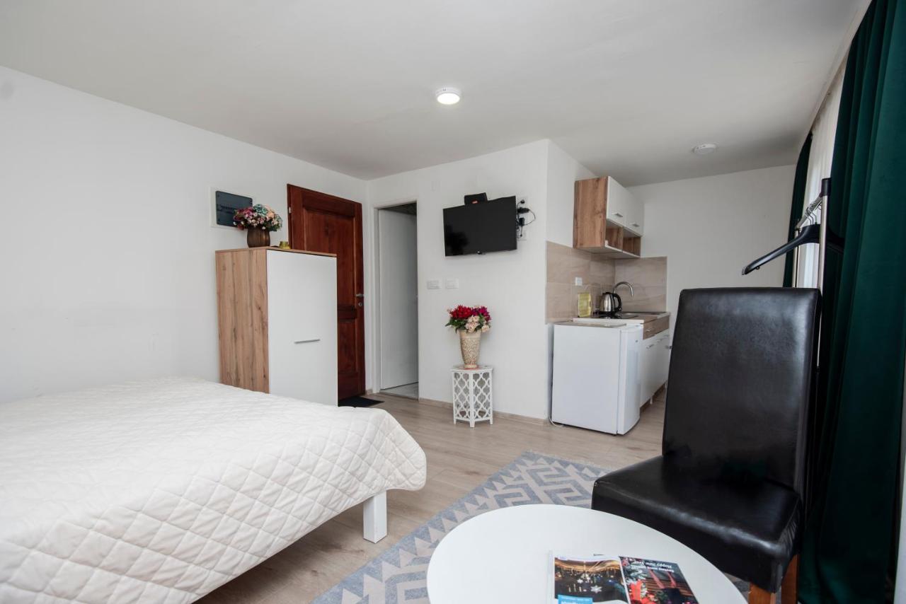 Studio avec Vue sur Jardin