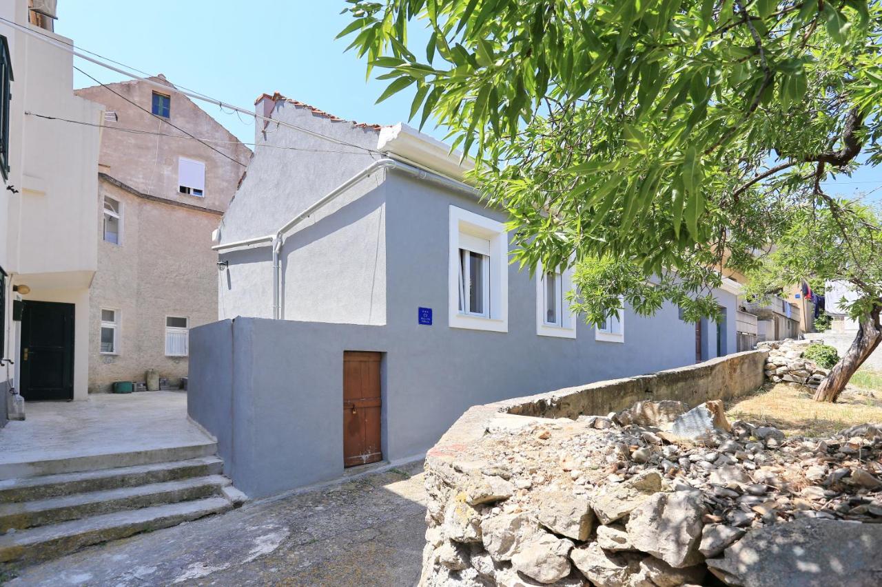 Casa Lorela - Ferienwohnung Sali