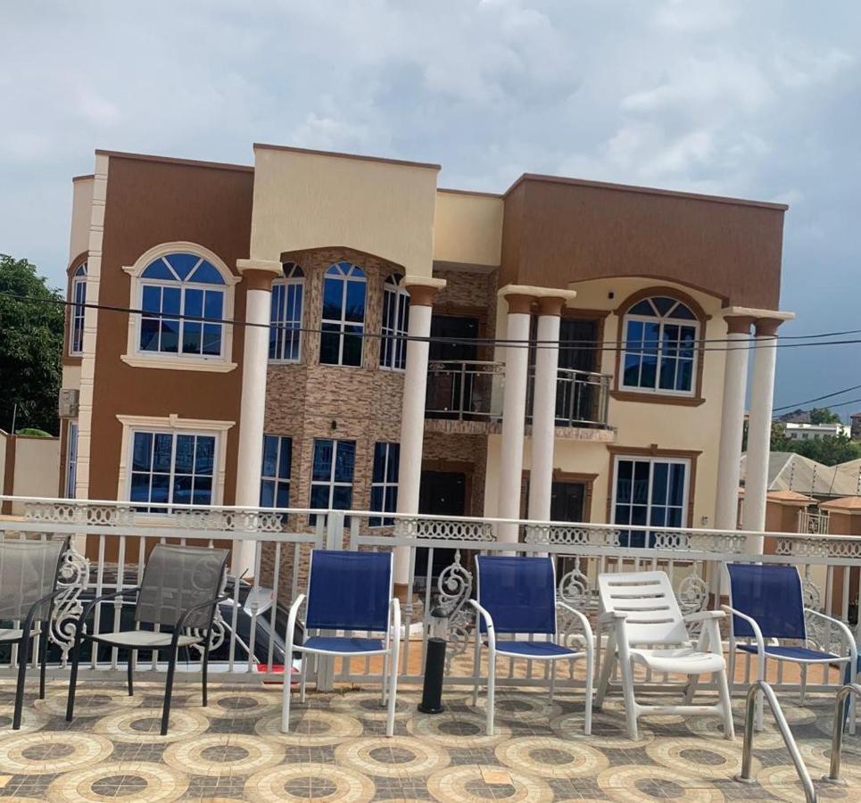 Legend View - B&B