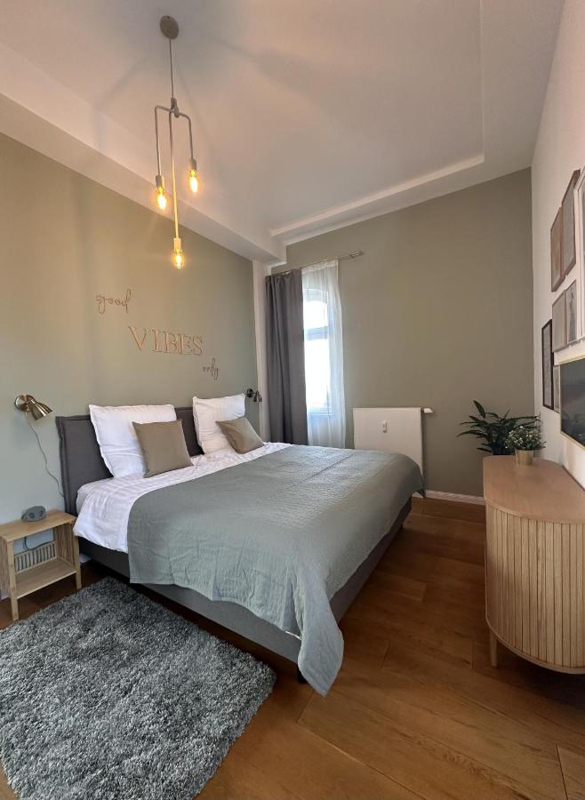 Stilvolle Altbauwohnung mit Charme - Ferienwohnung Wesel