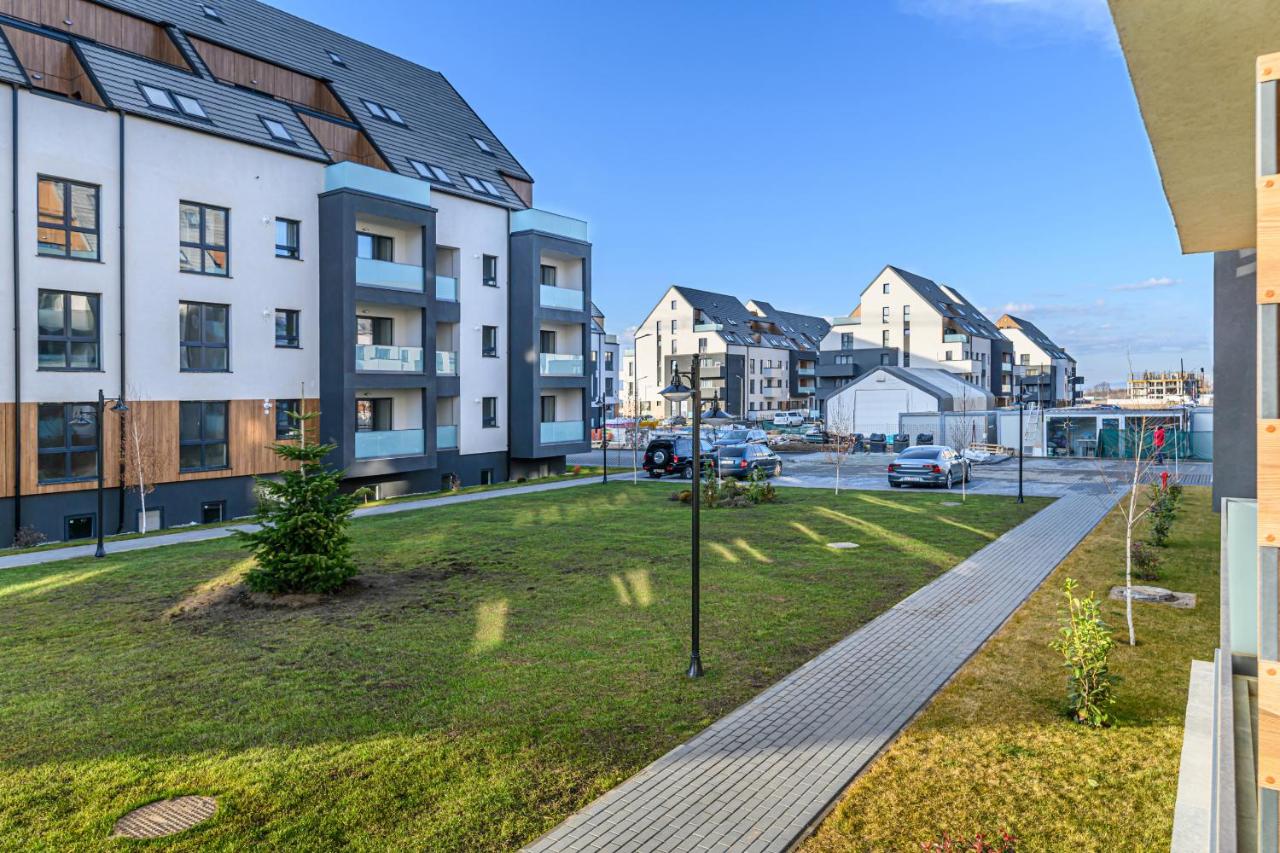 Enif Suite with Parking -Tractoru Coresi - B&B Braşov