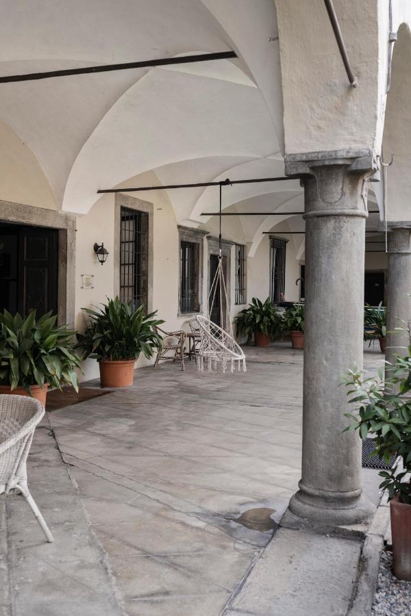 La Corona Home - Lago d'Iseo - B&B Sale Marasino