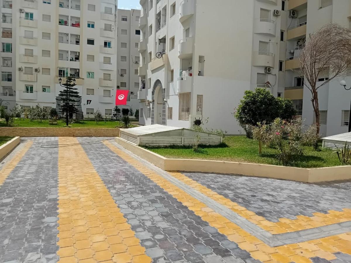 Superbe appartement emplacement ideal - Bed and Breakfast Tunis