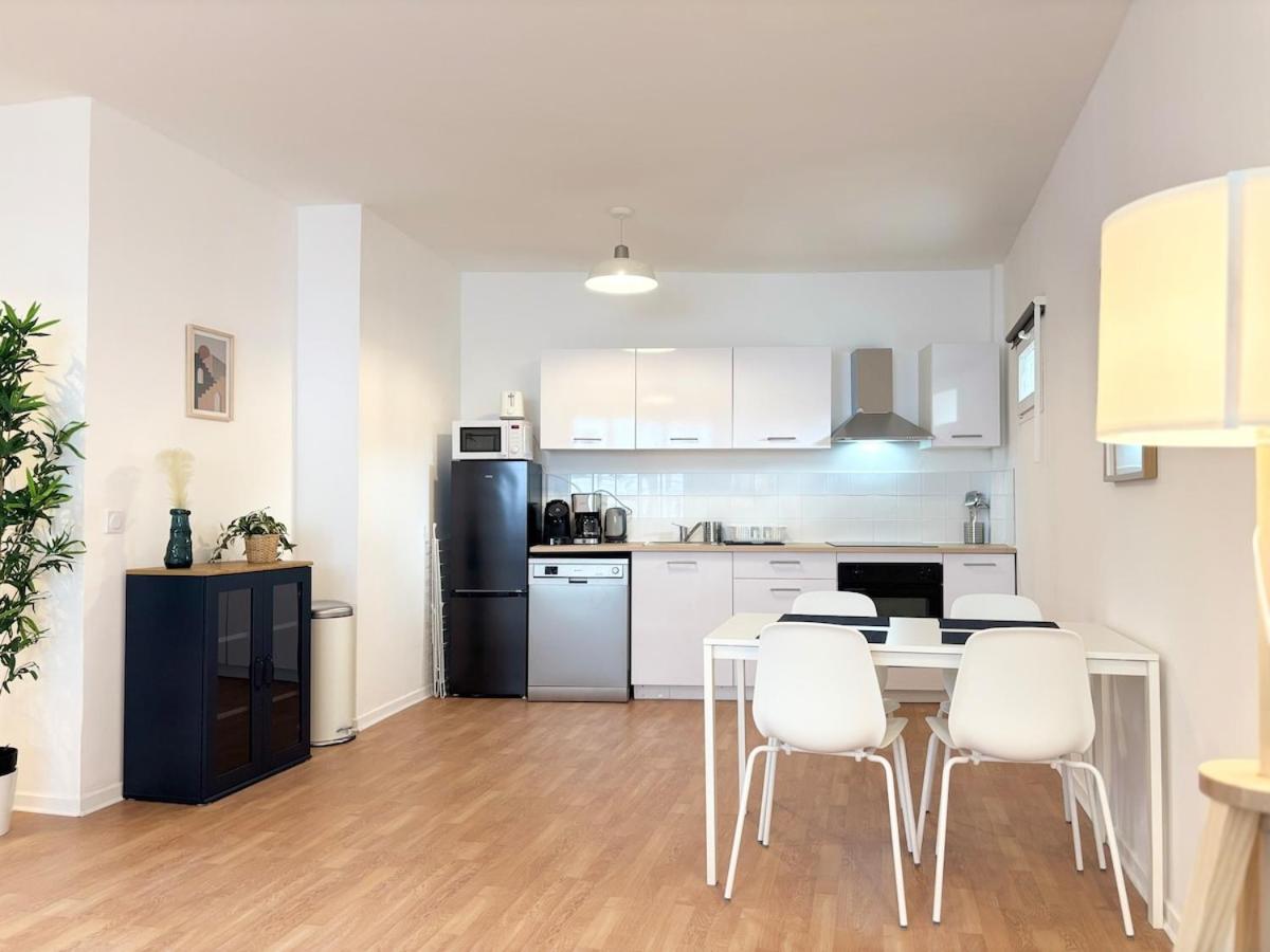 Spacieux appartement pour 6 voyageurs - Roubaix - B&B Roubaix