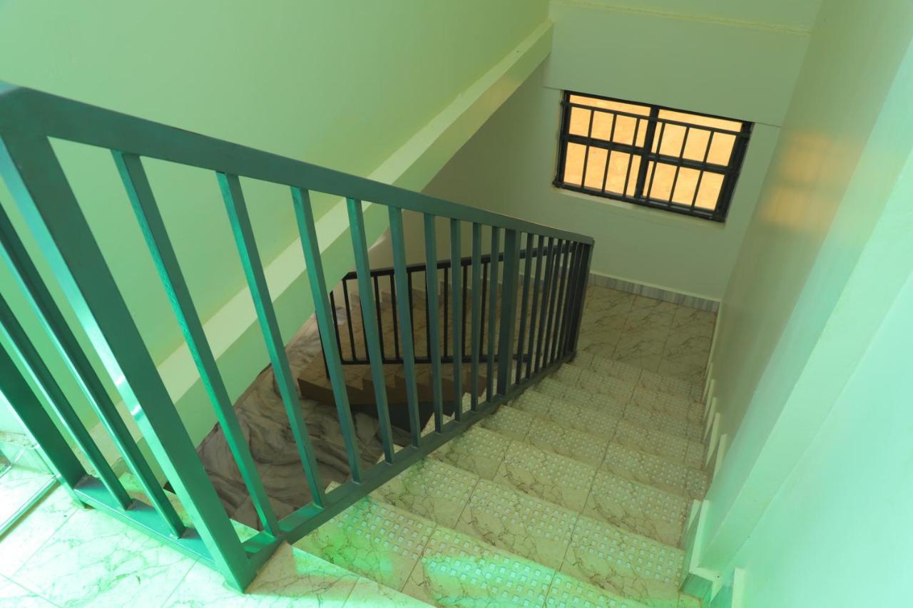 Duggers Motel Lusaze - B&B