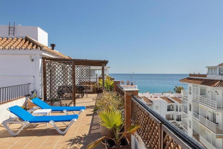 1 bedroom Penthouse with Pool access, Nerja centre - B&B Nerja