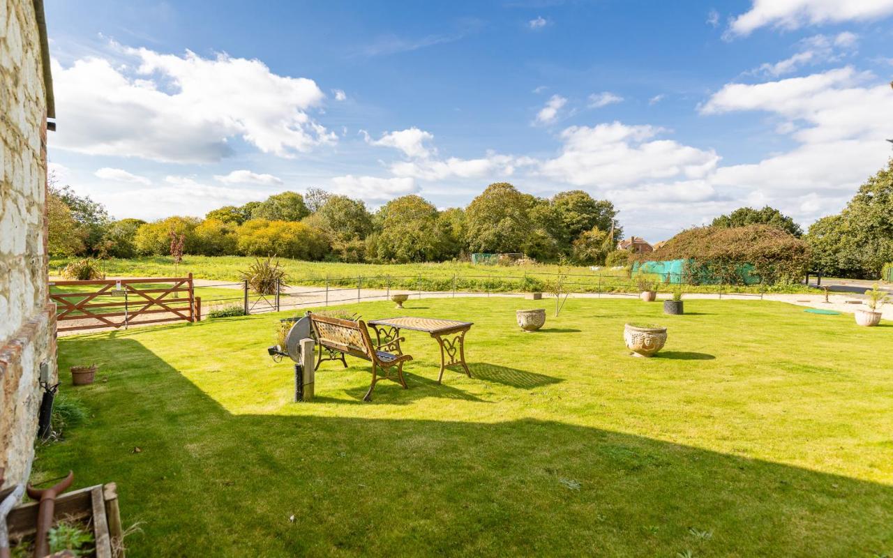 The Poppies - B&B Brighstone
