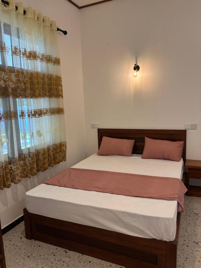Deluxe Double Room (2 Adults + 1 Child)