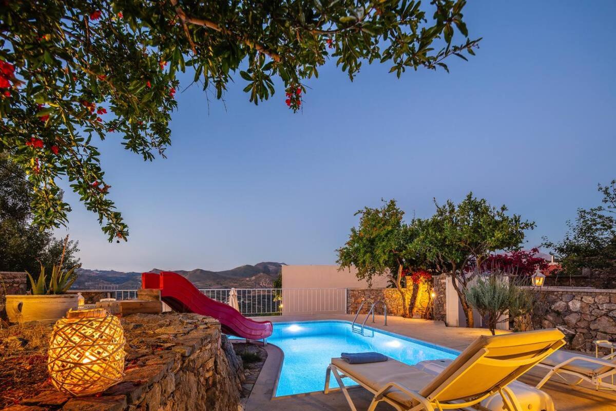 Rogdia Villa - Ferienwohnung Atsipádhes