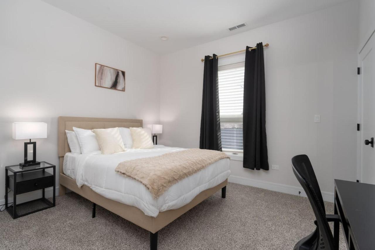 Modern 3BR Stay Near DT CHI - Ferienwohnung Chicago